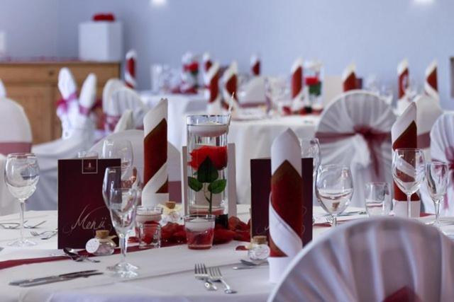 Parkhotel Обертсхаузен Экстерьер фото